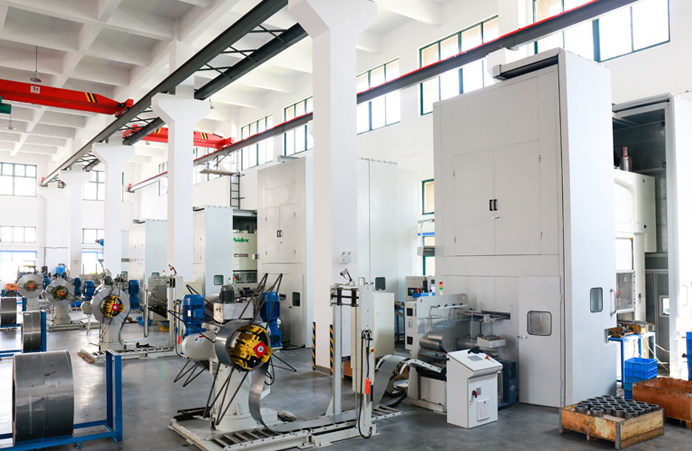 如何评估一家智能传动设备公司的技术研发与制造实力？